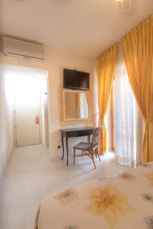 Hotel Marconi ซัน เบเนเดตโต เดล ตรอนโต ห้อง รูปภาพ
